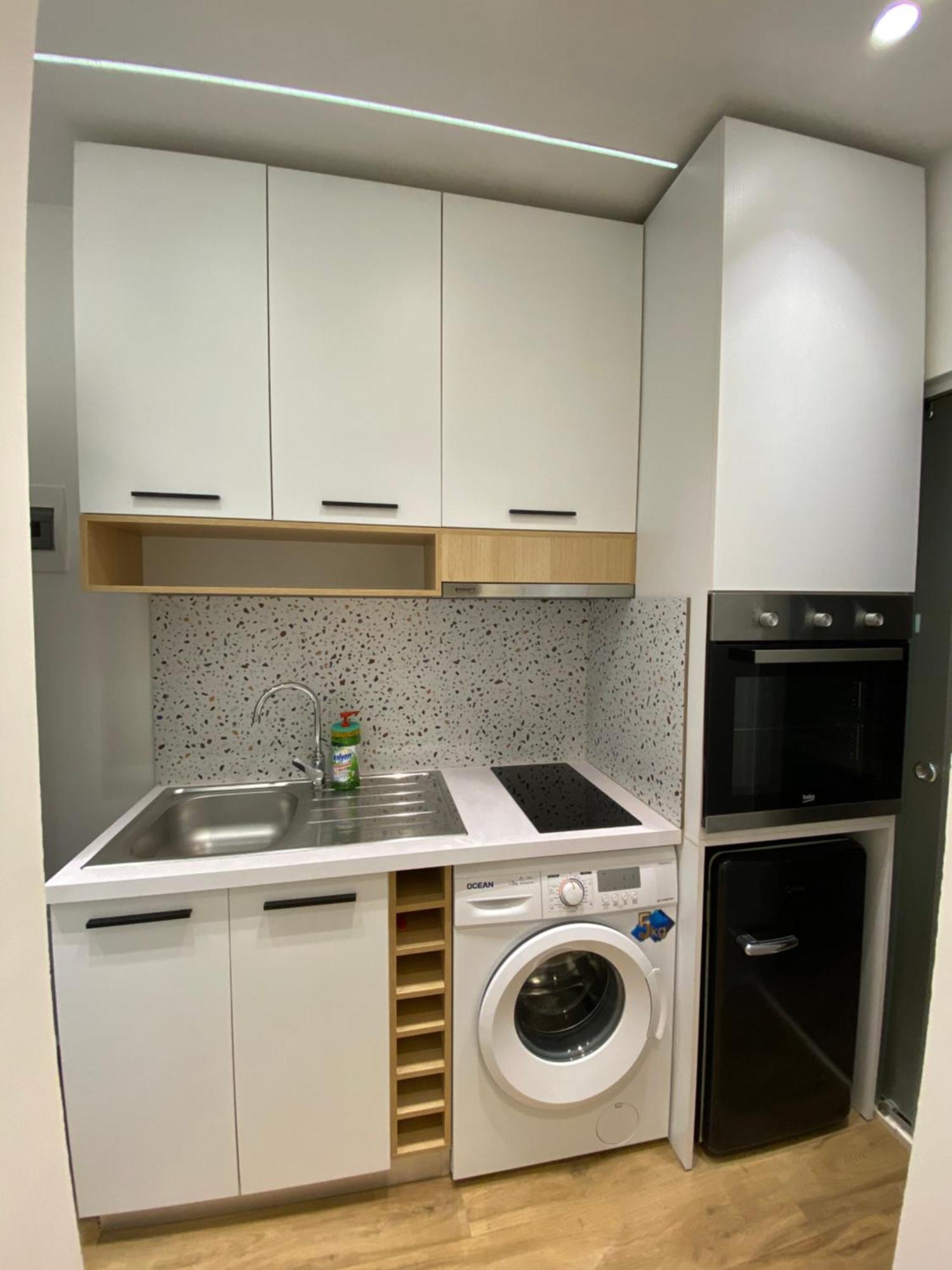 Cozycomfy Studio Тирана Экстерьер фото